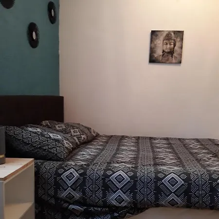 5 Minutes Des Arenes, Parking Gratuit, 6 Couchages Apartment Nîmes Exterior photo