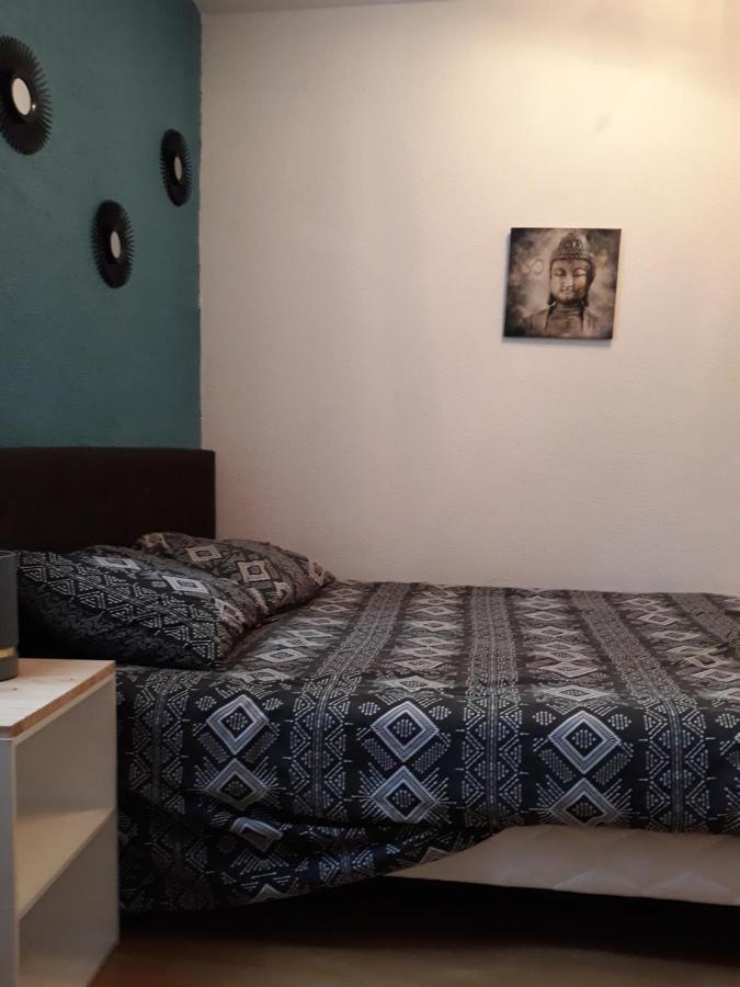 5 Minutes Des Arenes, Parking Gratuit, 6 Couchages * Nîmes